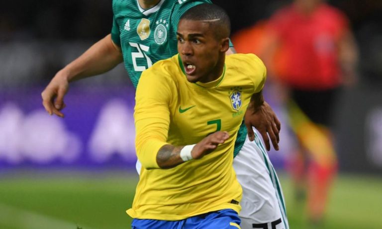 Douglas Costa