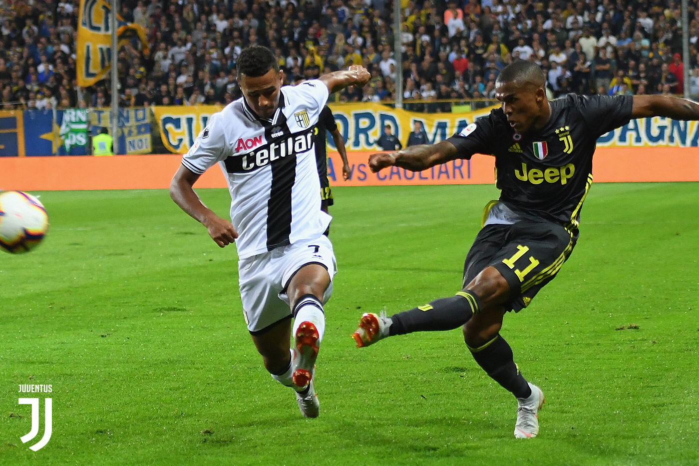 Douglas Costa