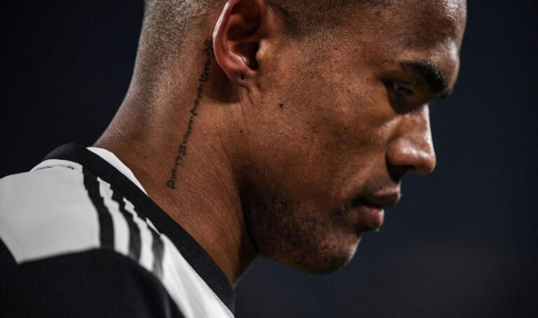 Douglas Costa